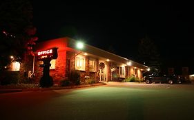 Bangor Inn & Suites